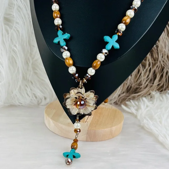 Beautiful weighted bohemian chic long statement necklace